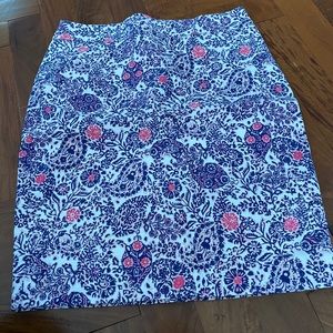 Nice skirt and nice colors